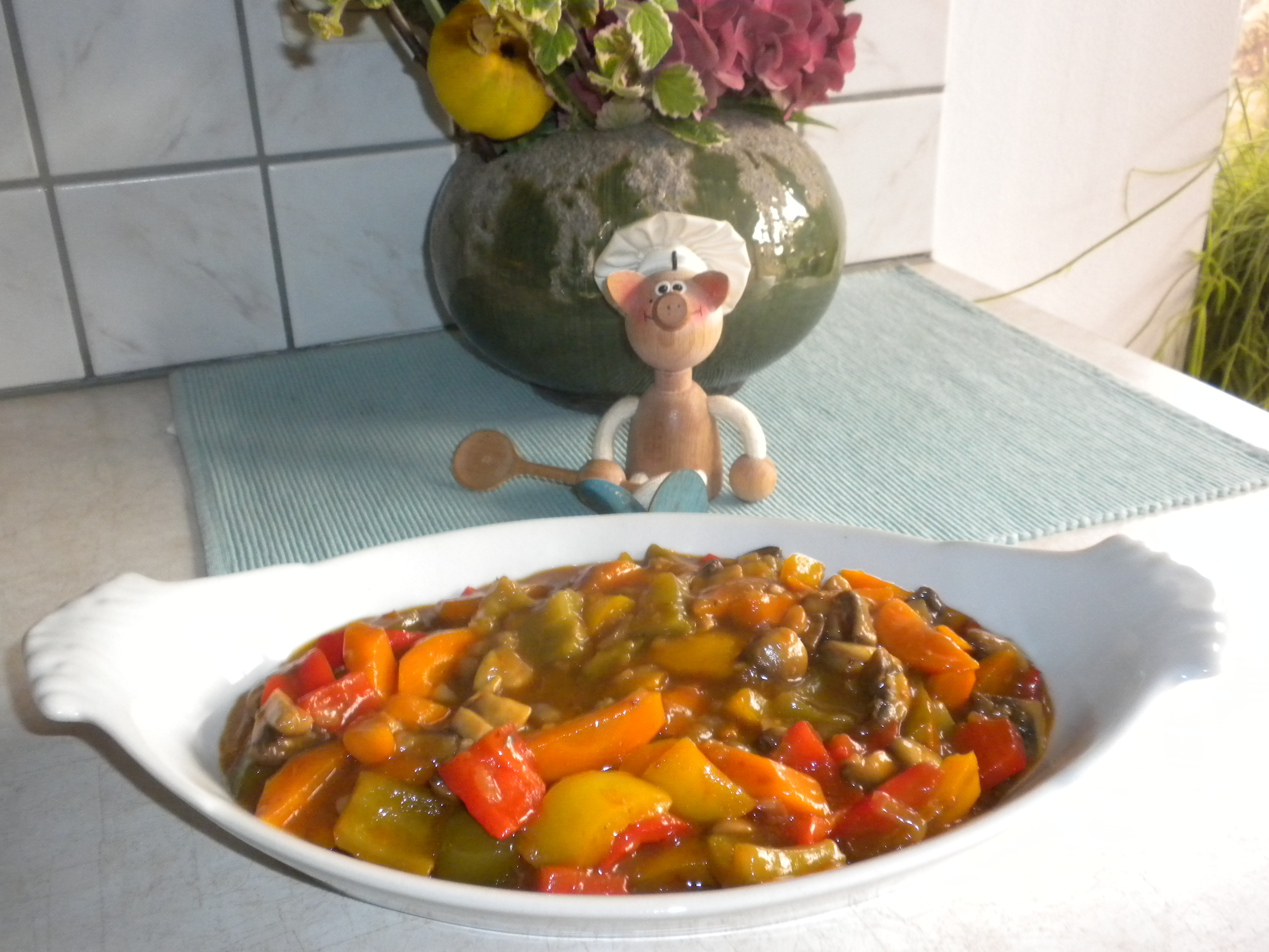 Gestoofde groenten met een pittige smaak