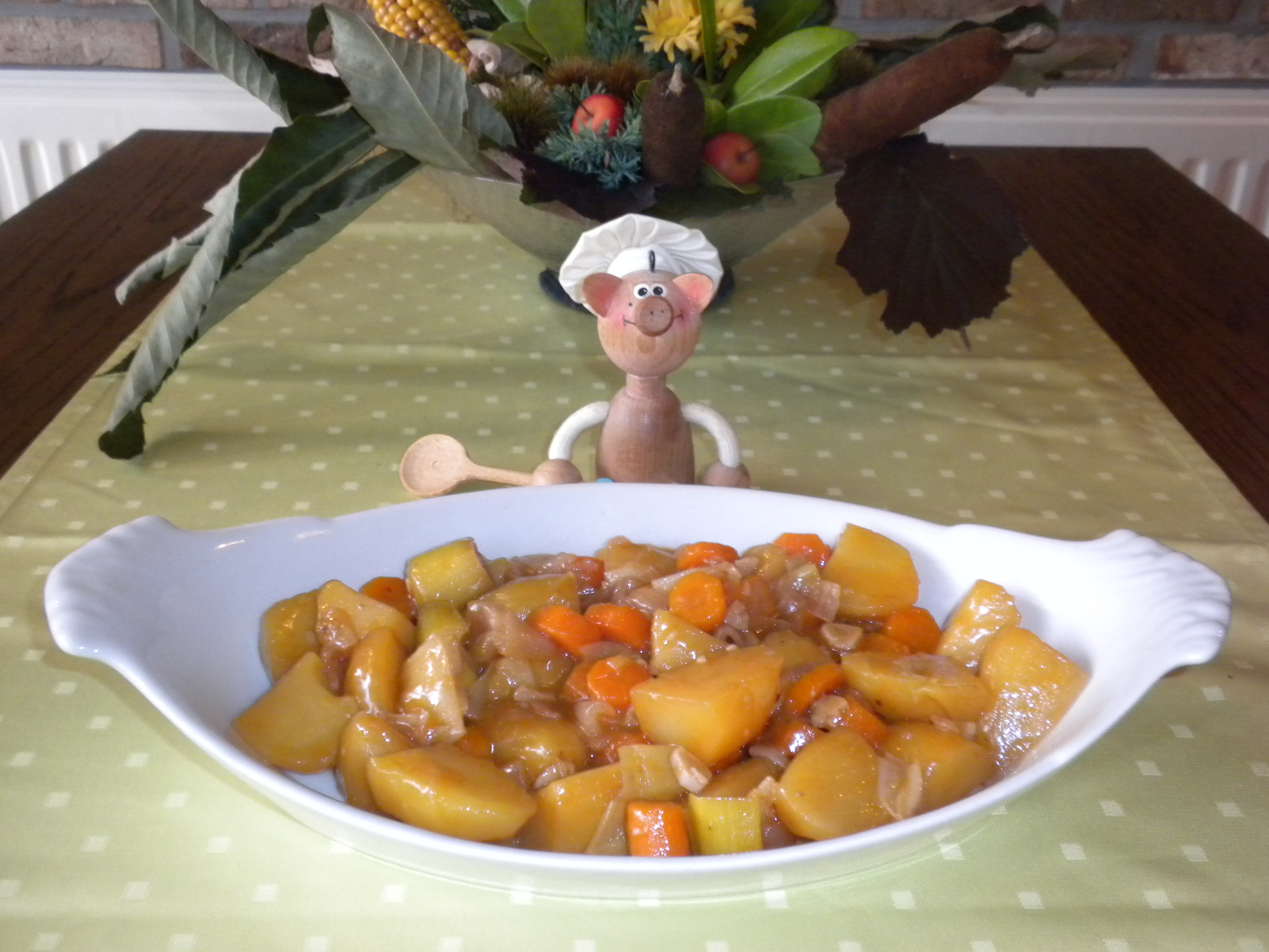 Stoofpotje van aardappelen, wortelen bereid met Lindemans kriek
