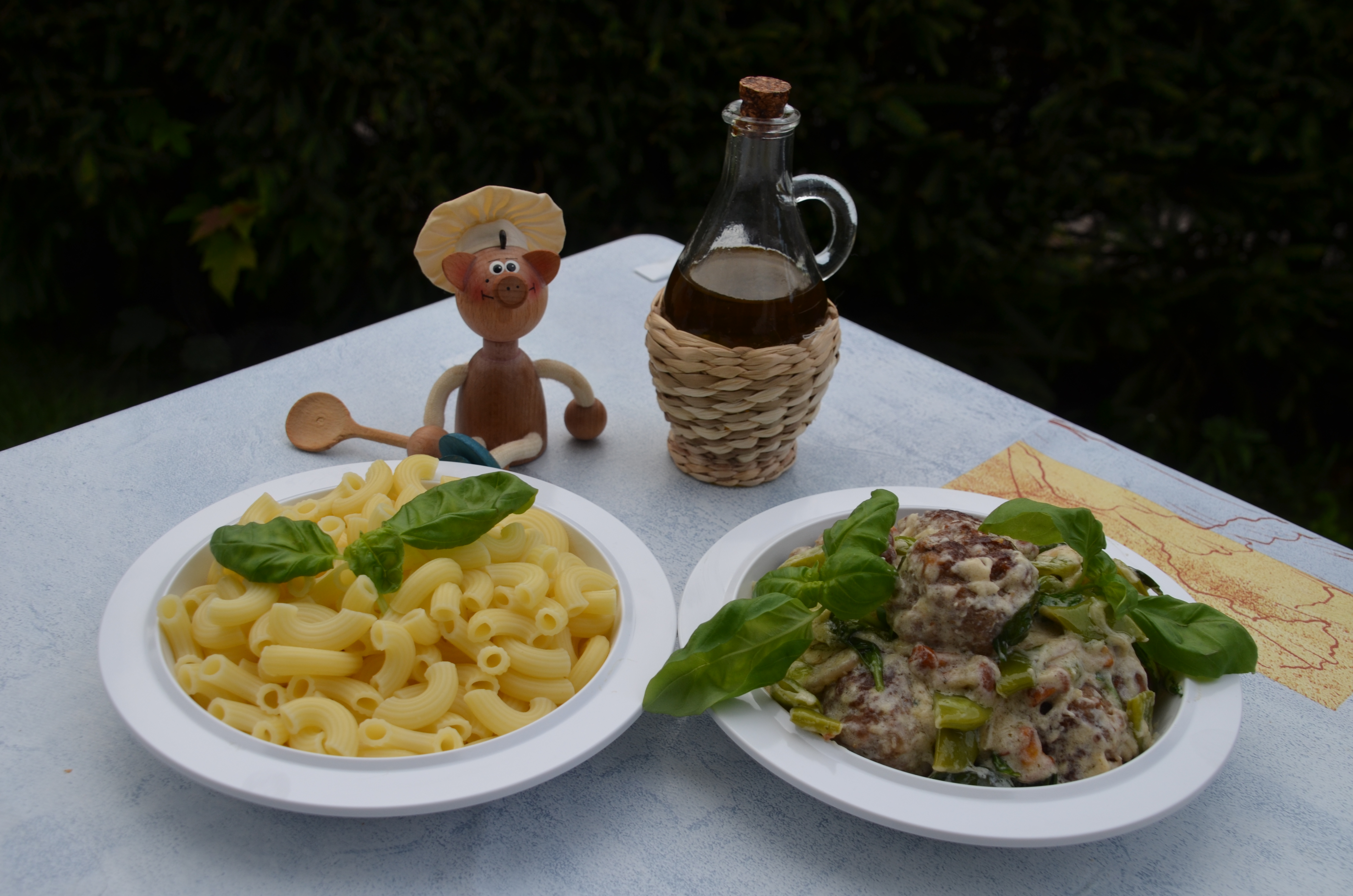 Vakantie: bouletten op zijn Munsterthal met pasta