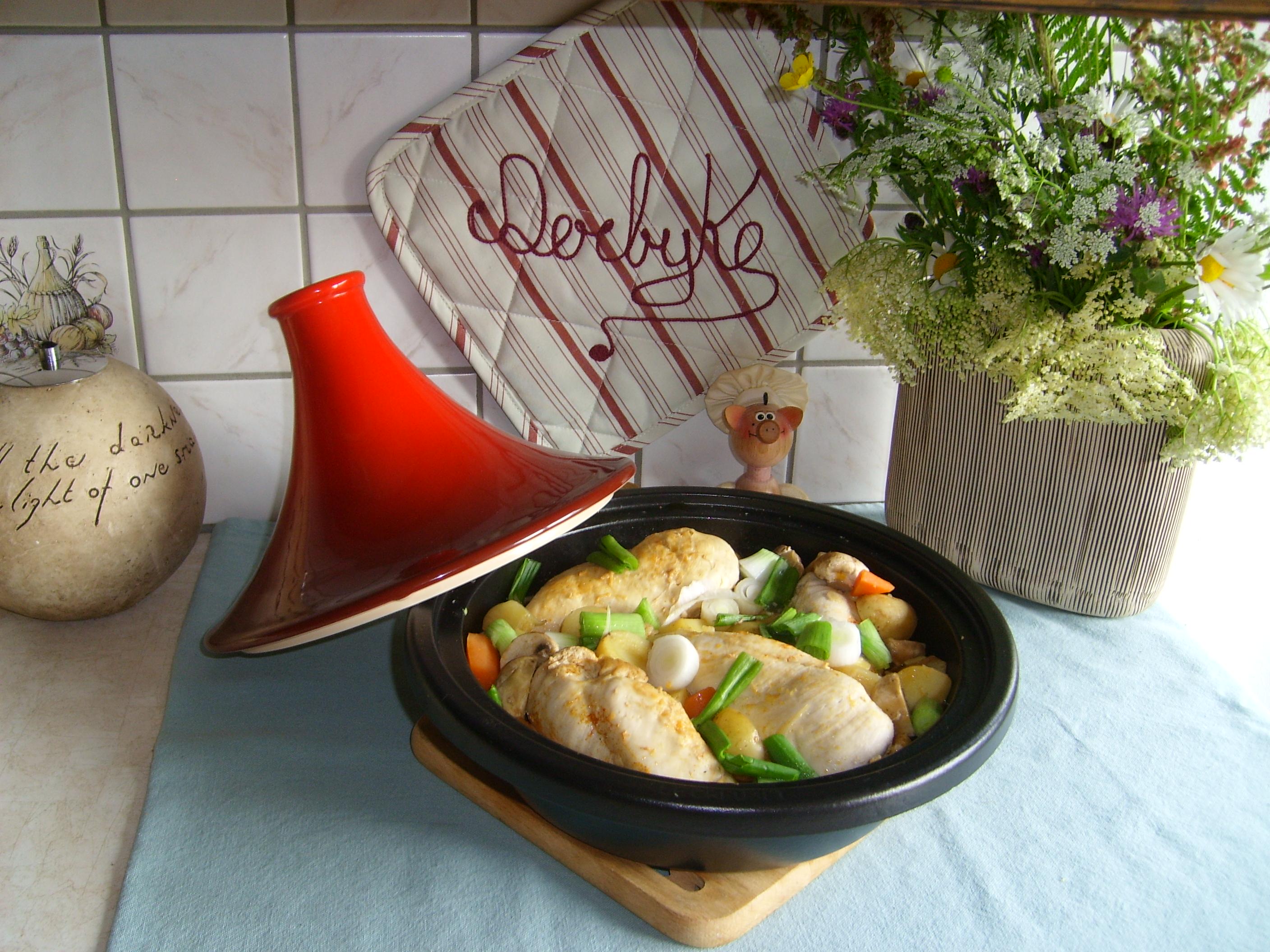 Tajine : kip met krieltjes en groenten