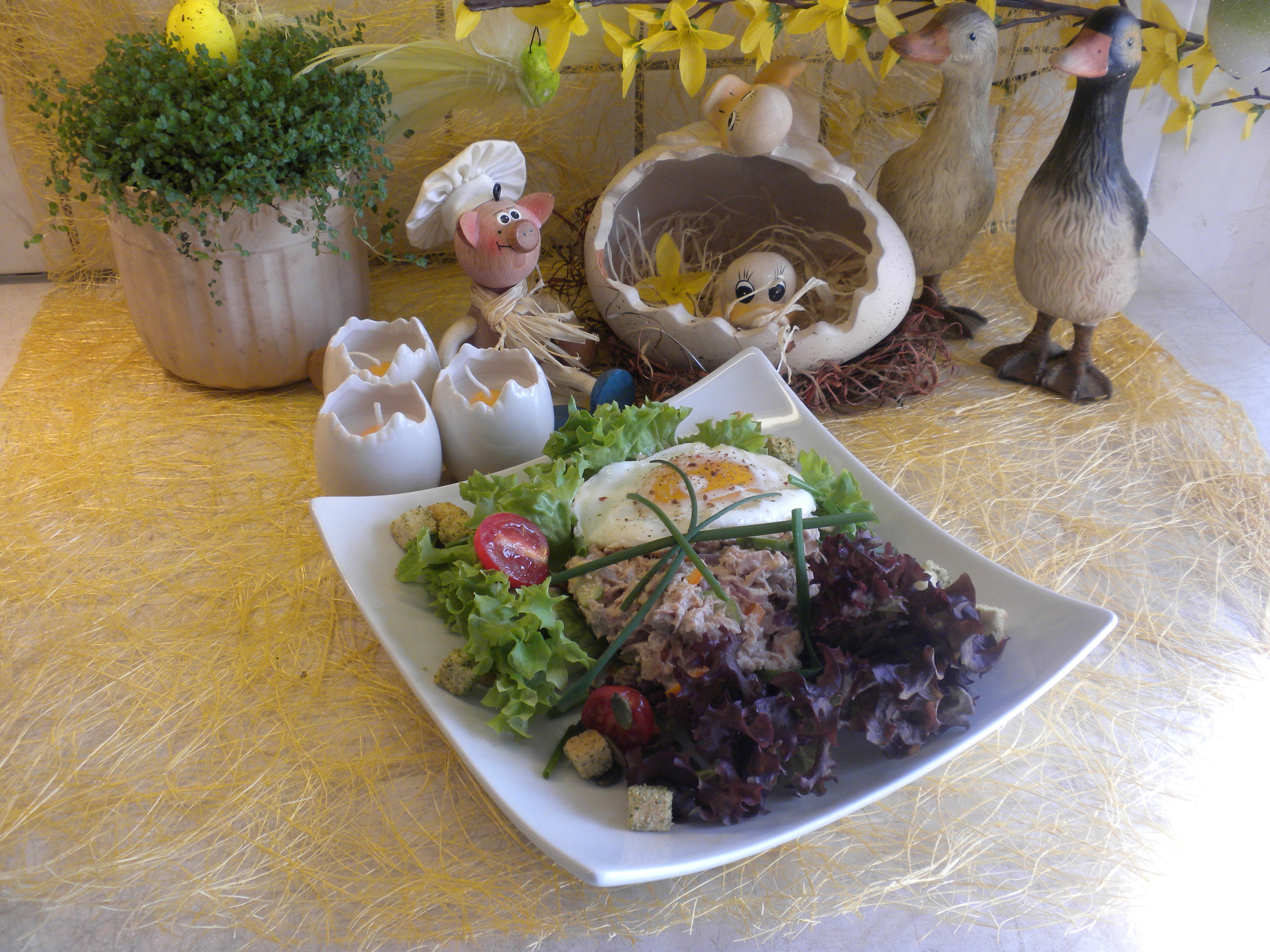 Tonijnsalade met spiegelei