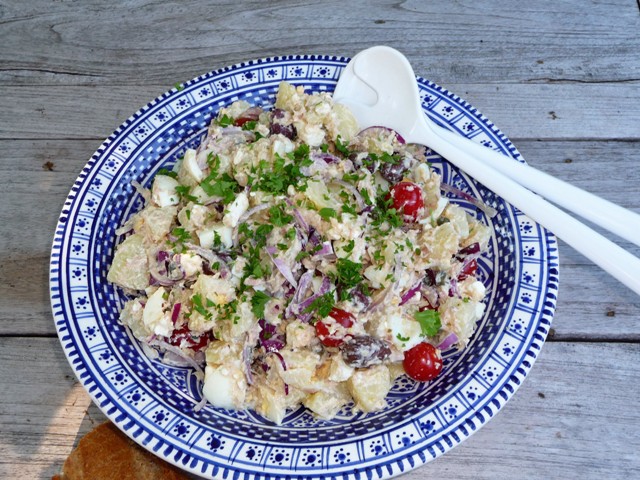 Griekse aardappelsalade (Patatosalata)