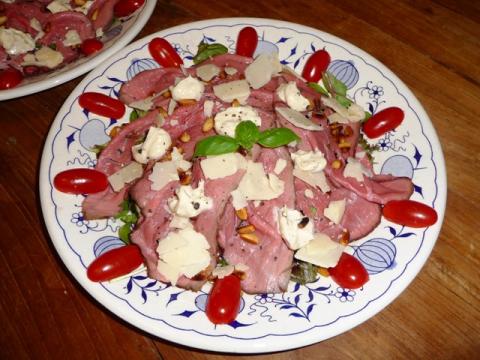 Rosbief carpaccio met truffelmayonaise