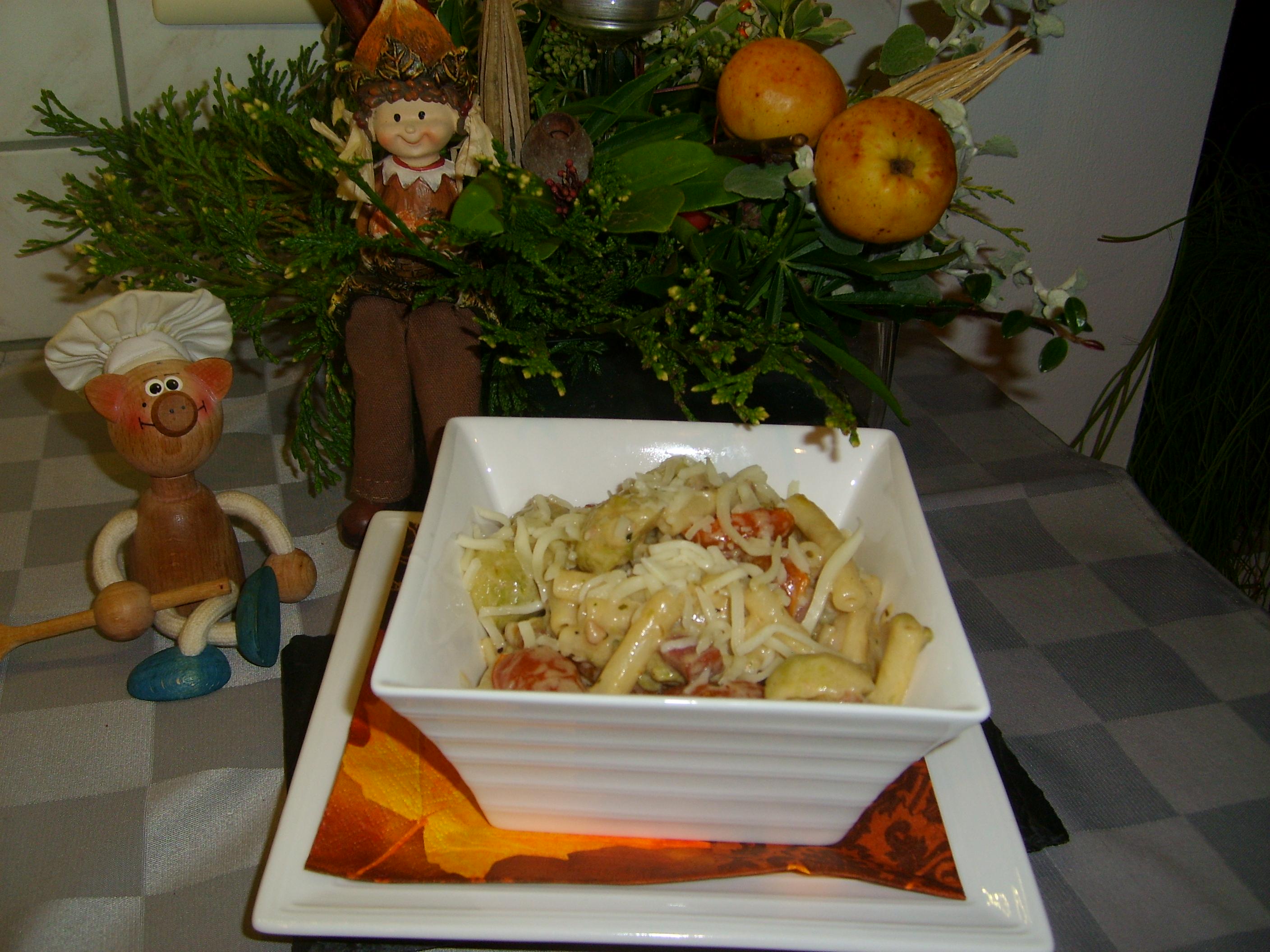 Macaroni met spek en herfstgroenten