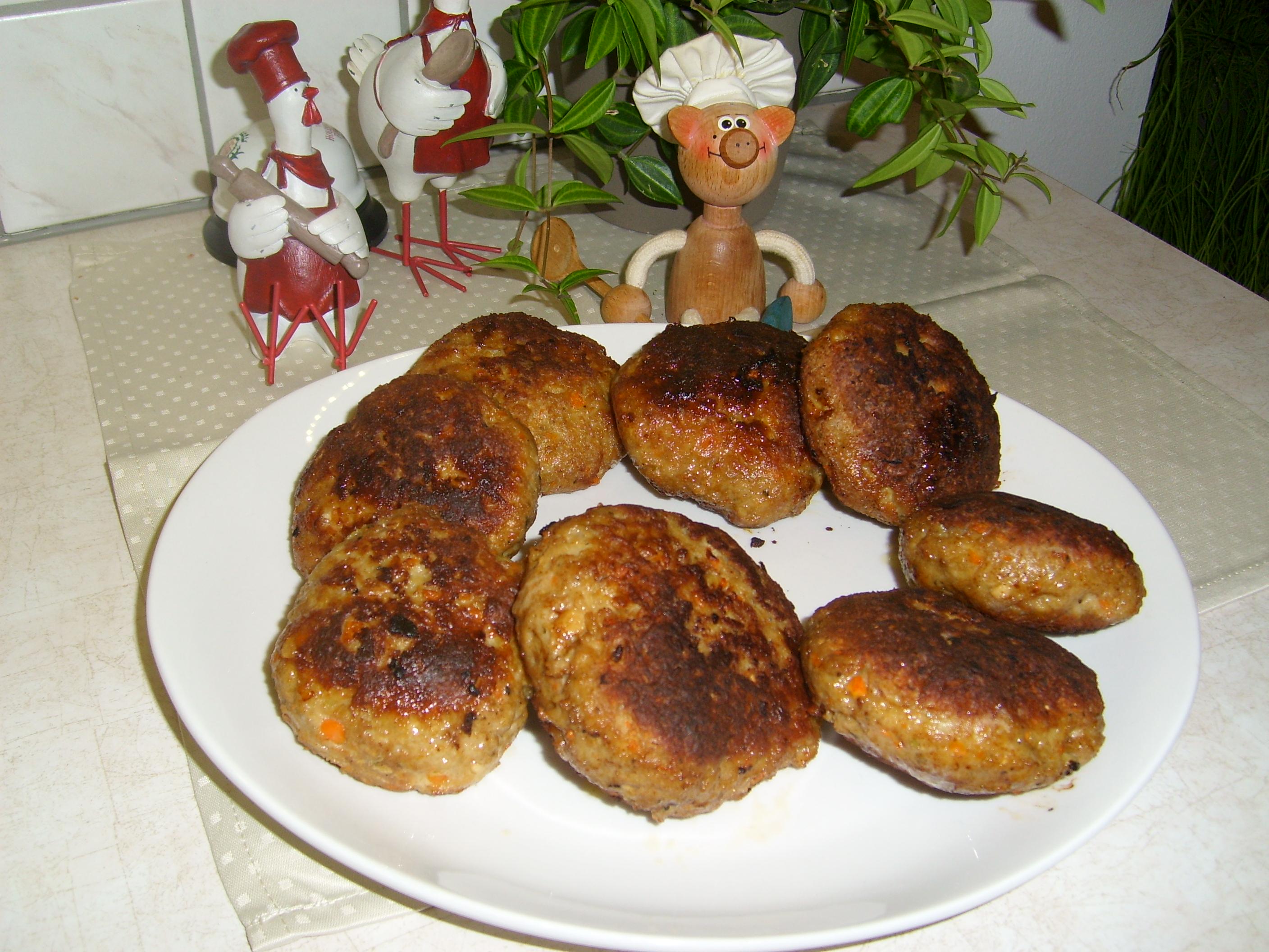 Groenten hamburger met kalfs gehakt