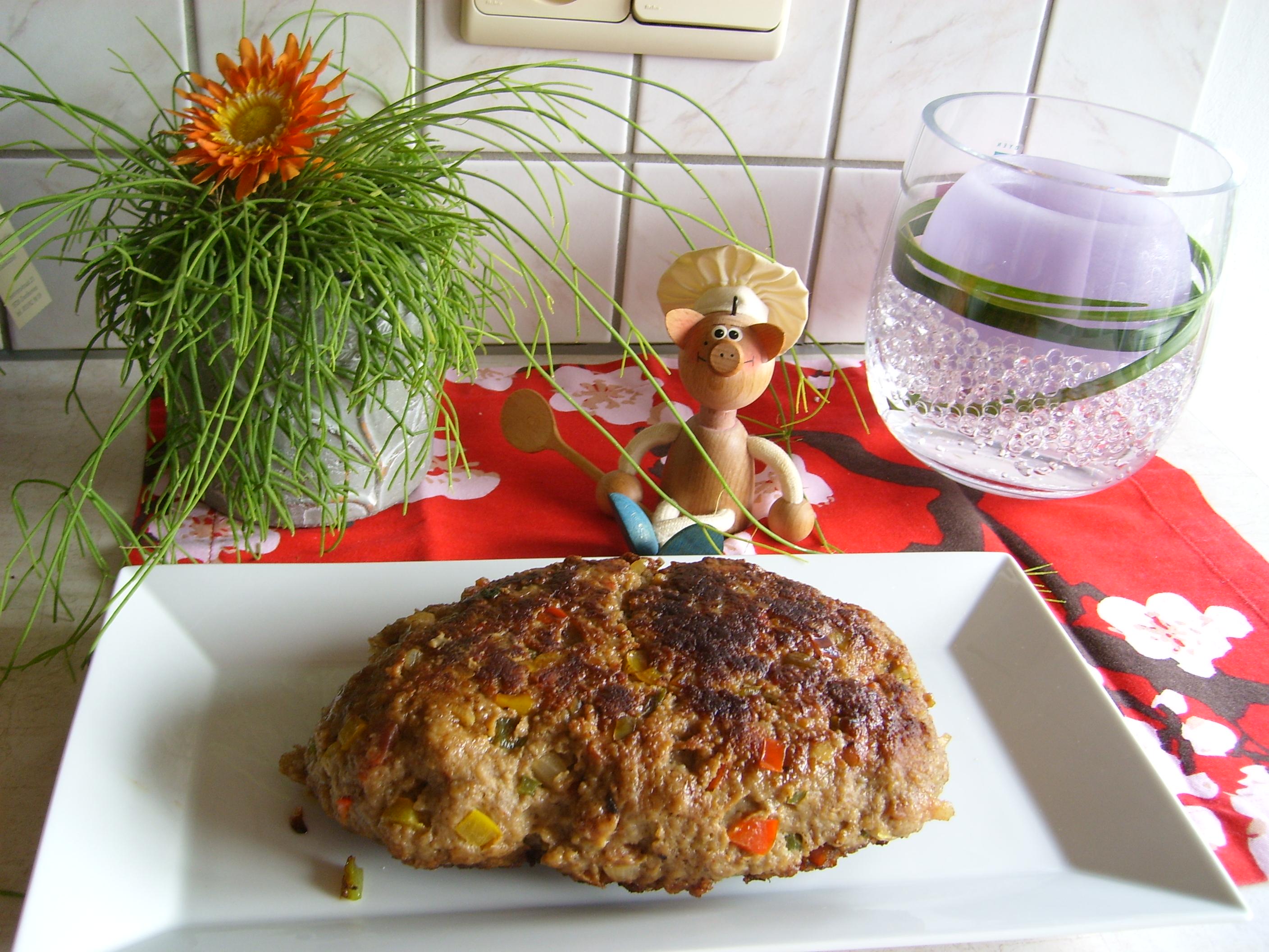 Gehaktbroodje pikant