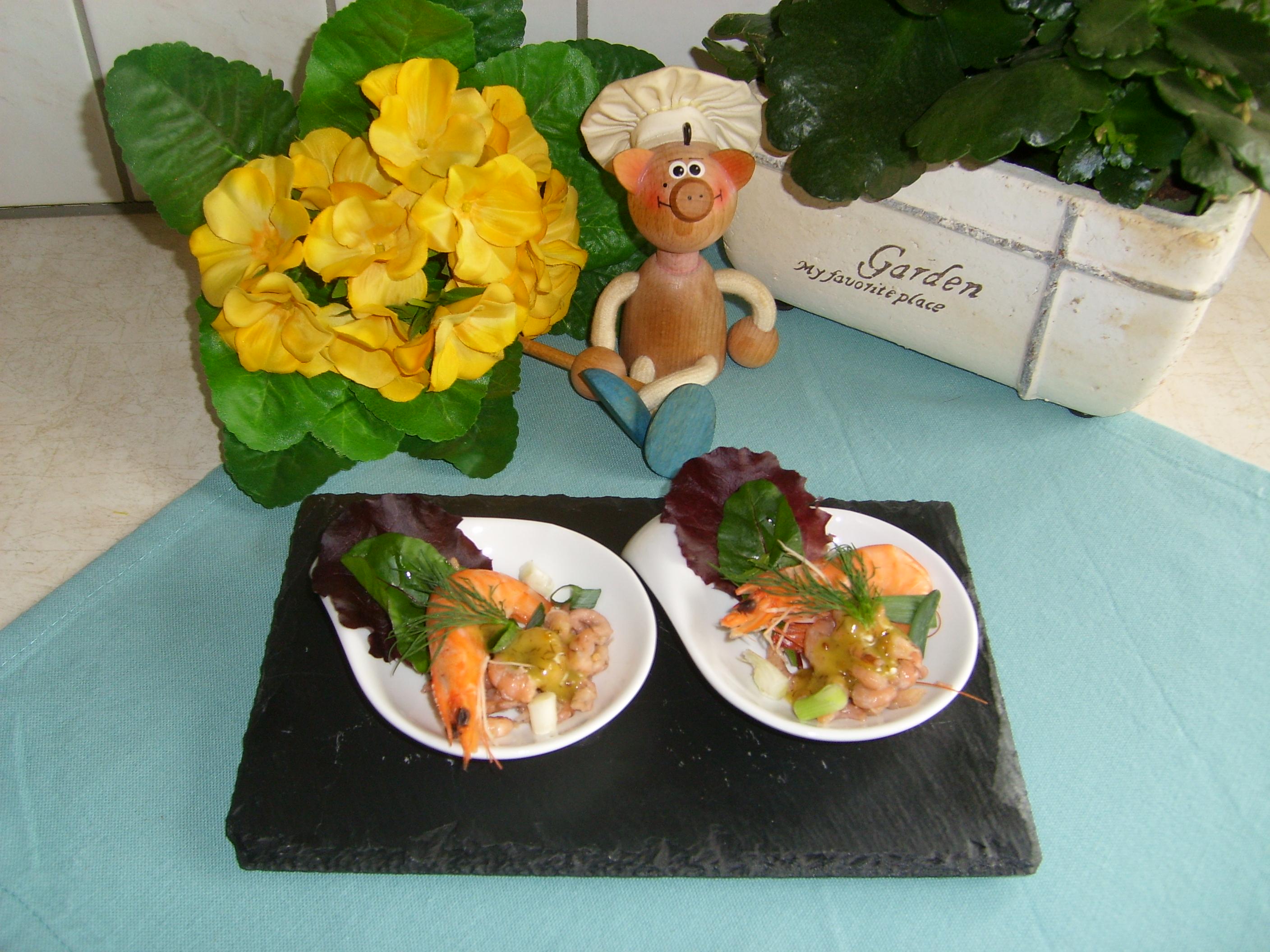 Hapje : garnalen met mosterd dille dressing