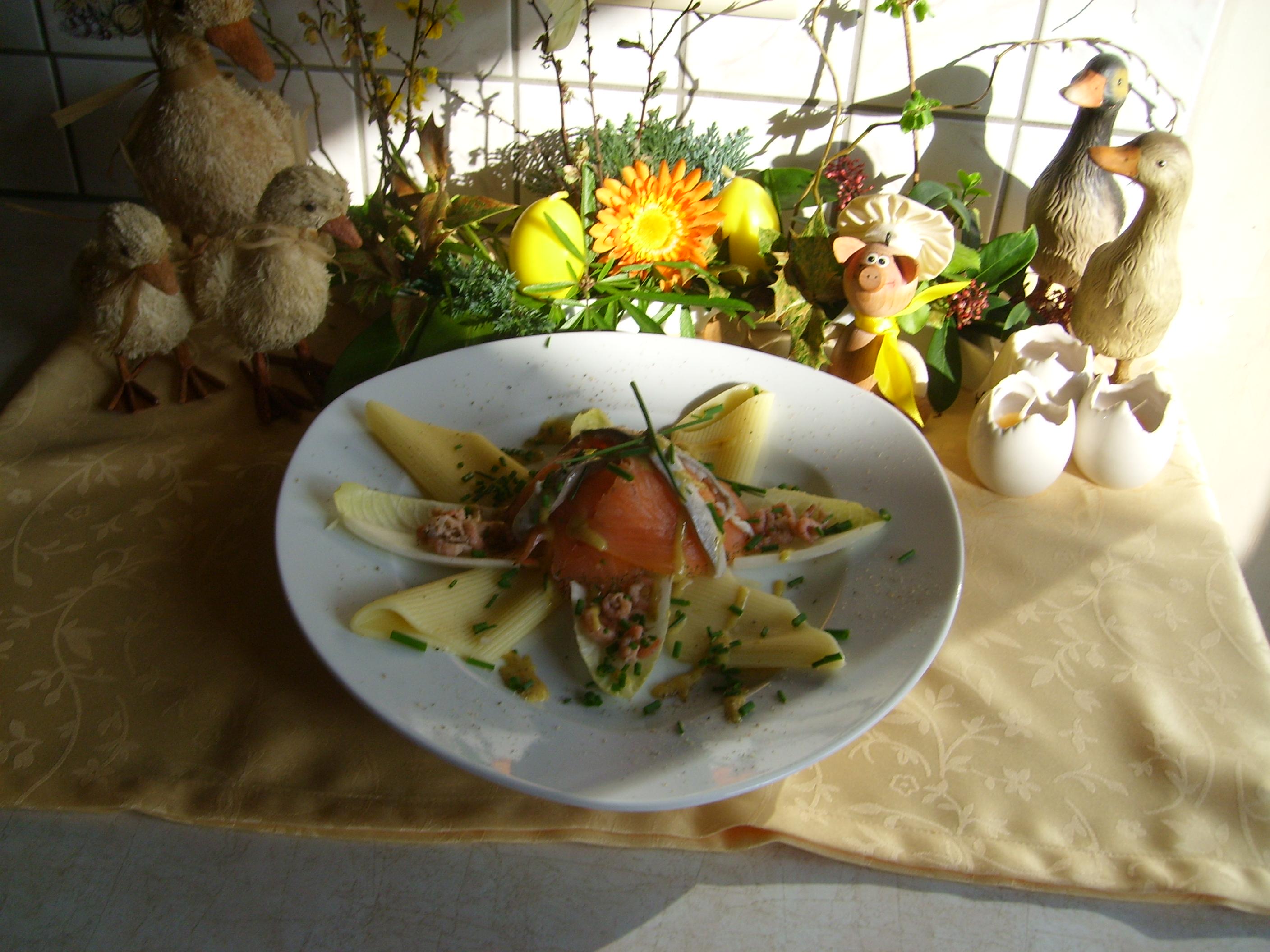 Pasta visbordje met witloof en appel