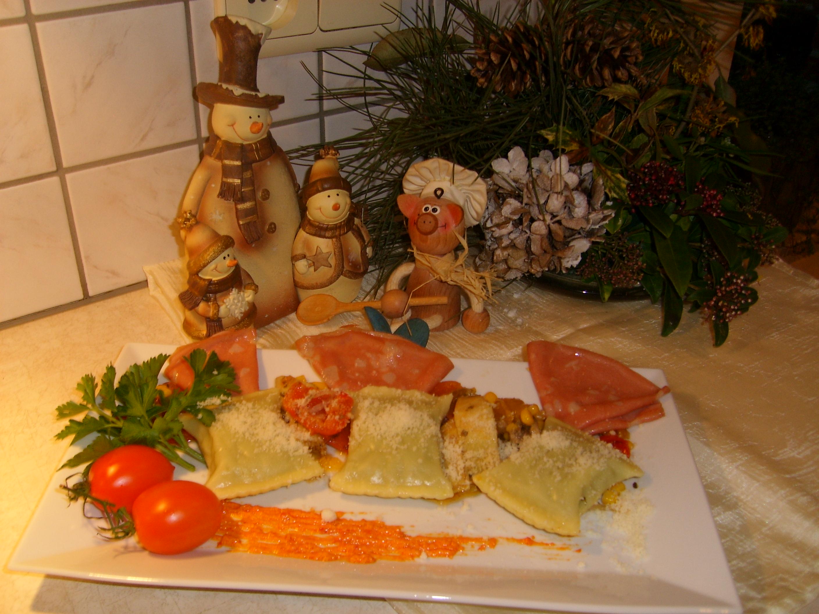 Ravioli met mortadella, paprika's en artisjokken