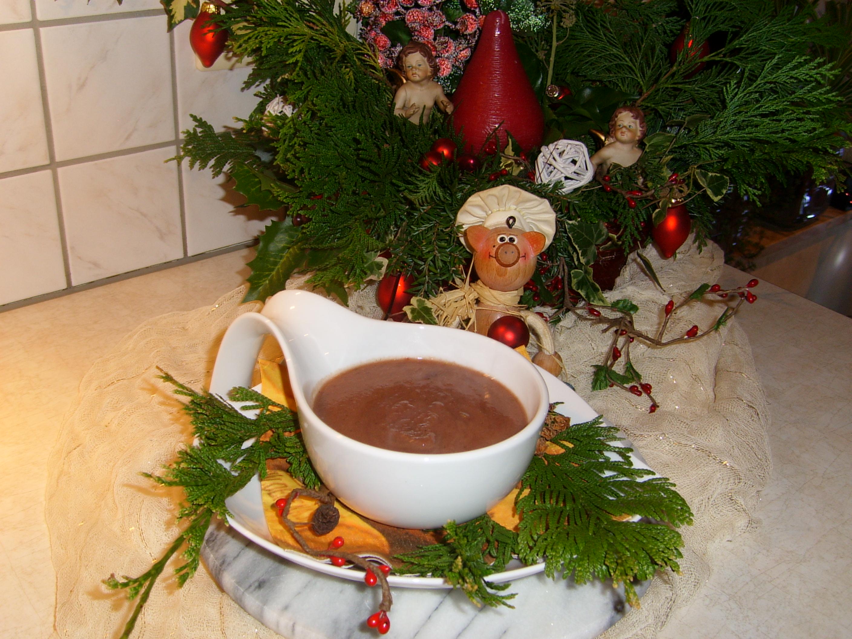 Saus : rode wijnsaus met appel