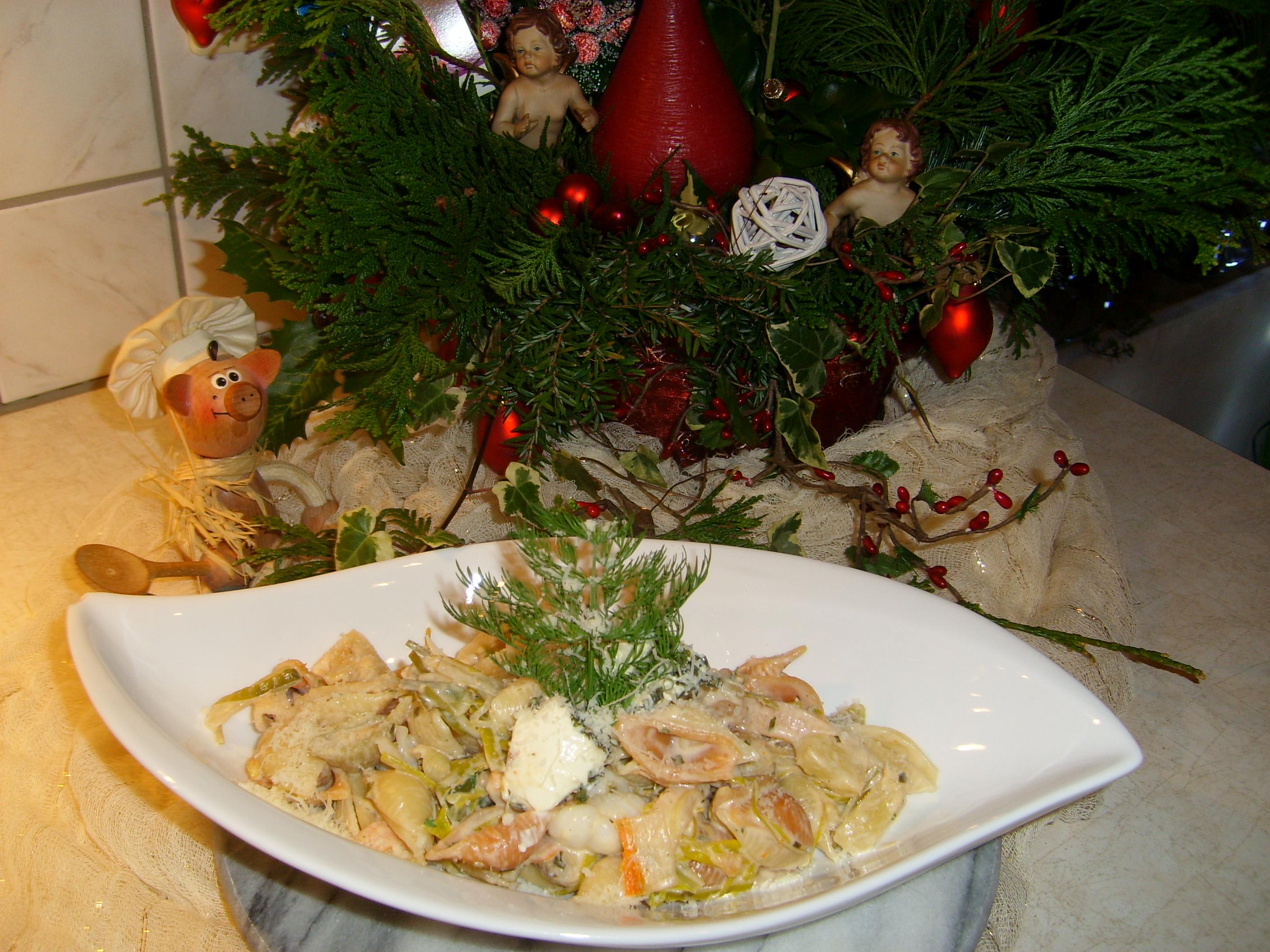 Schelpjes pasta met vis en  zeevruchten