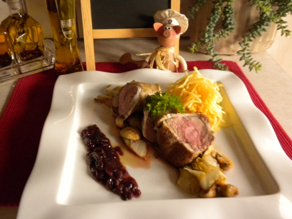 Varkenshaasje met pittige groenten 