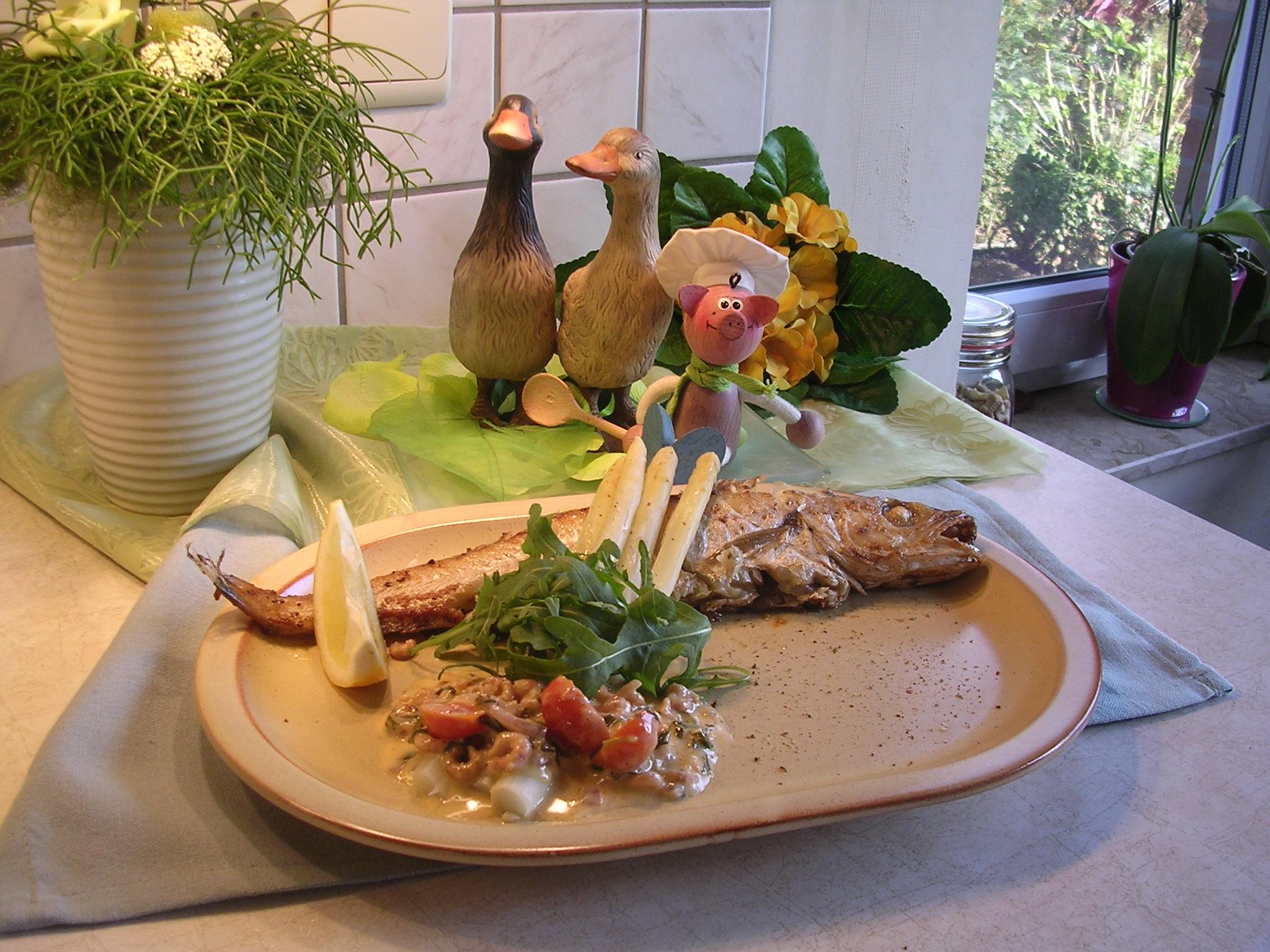 Wijting met vlaamse asperges