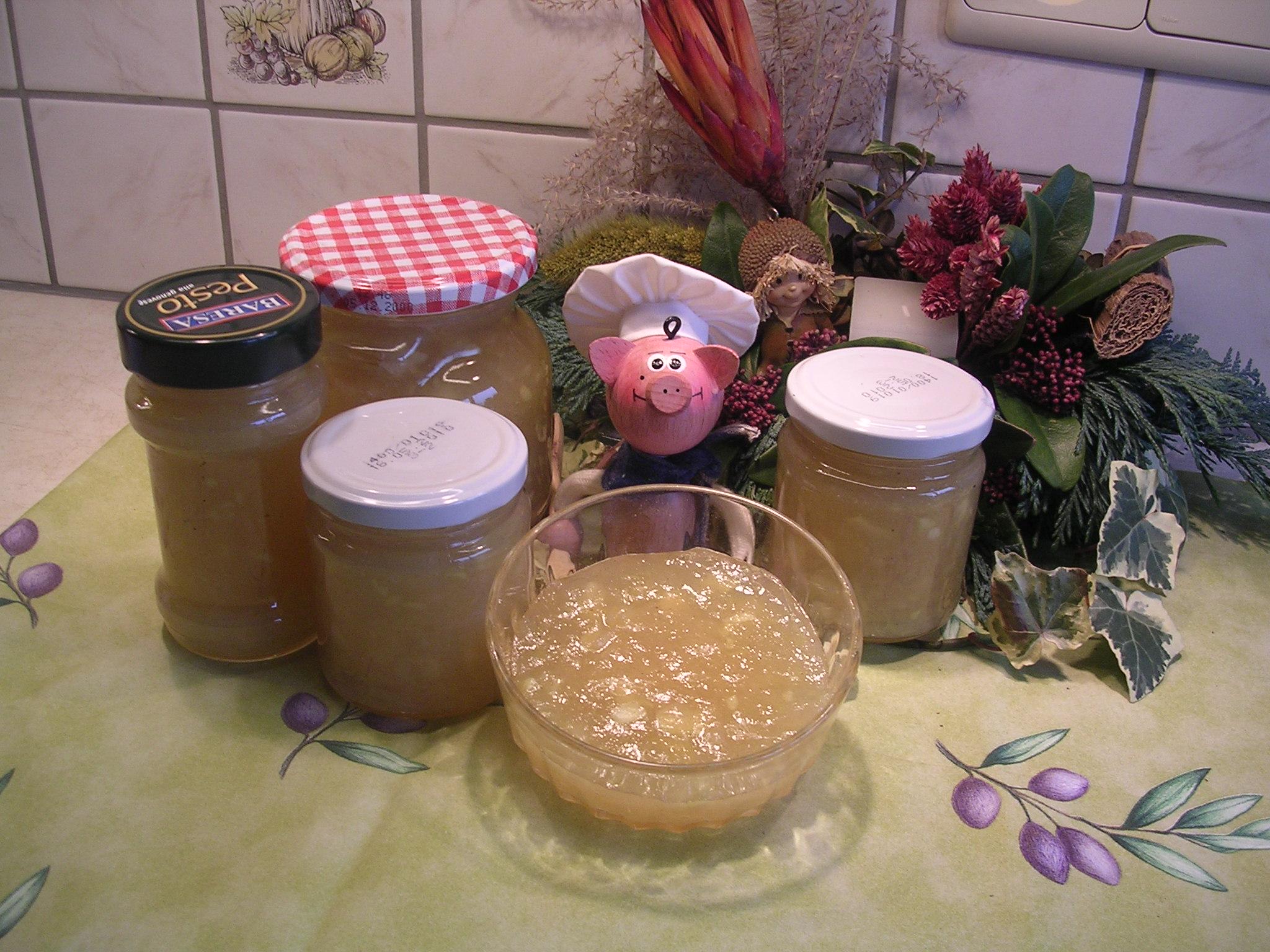 Confituur met zen vier in de pot