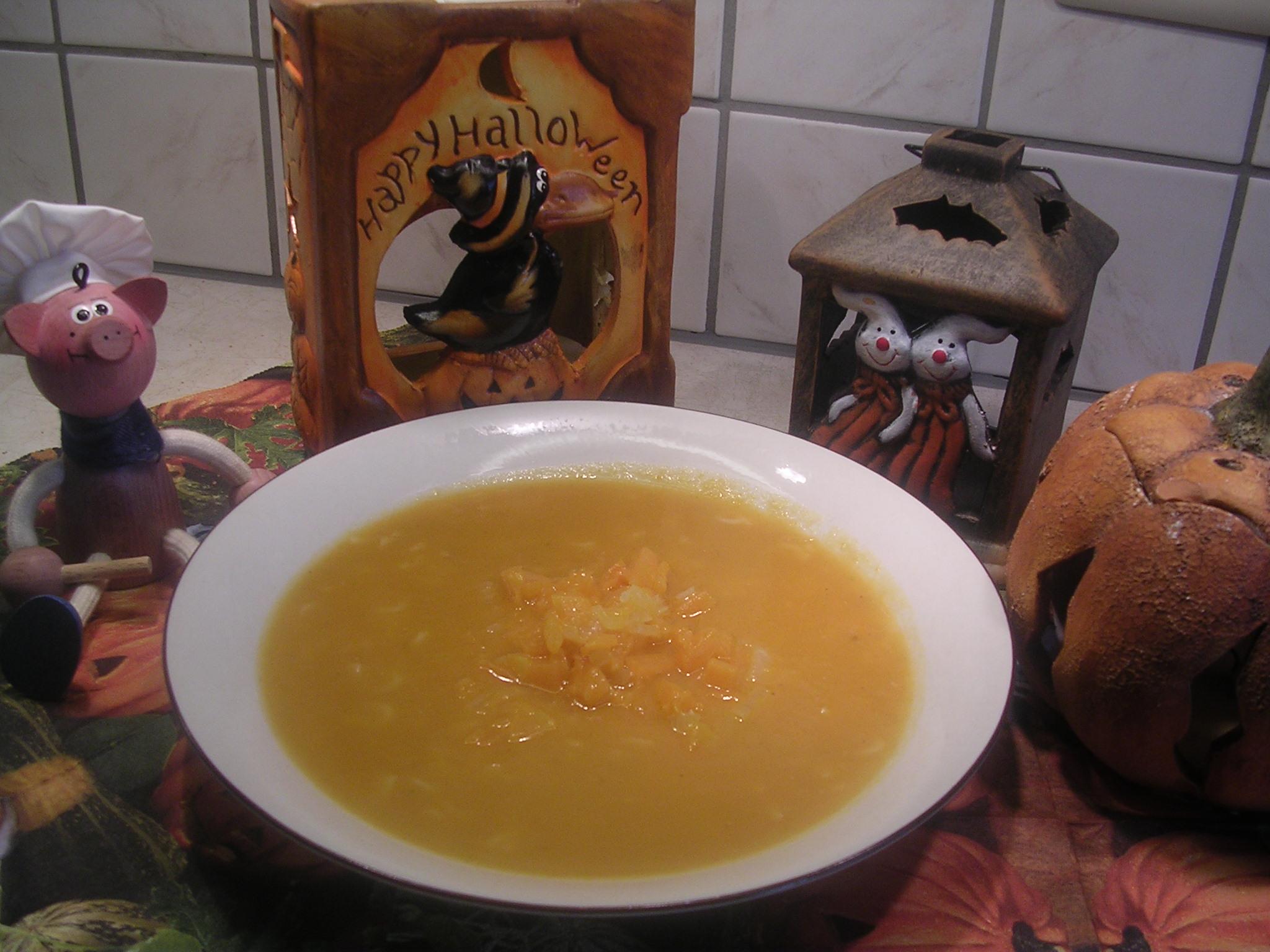 Soep : Halloween soep met rode pesto