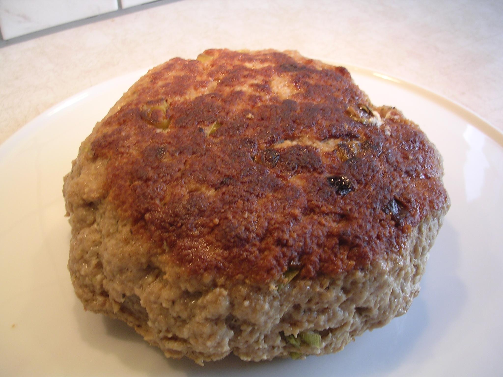 Gehakt broodje met binnen in ....