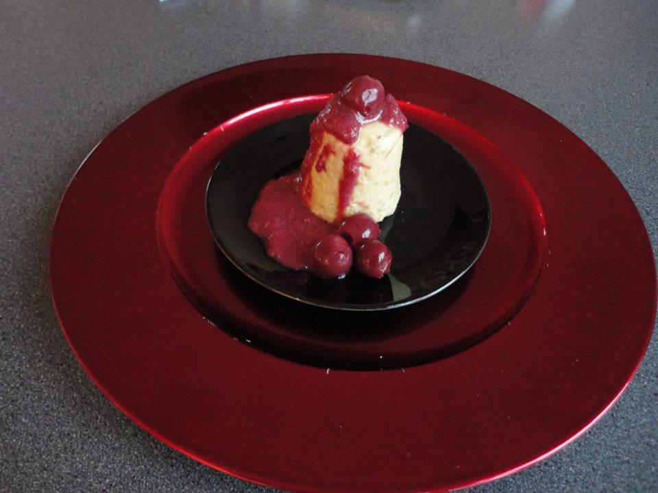 Banaanlimoentoetje met kersensaus