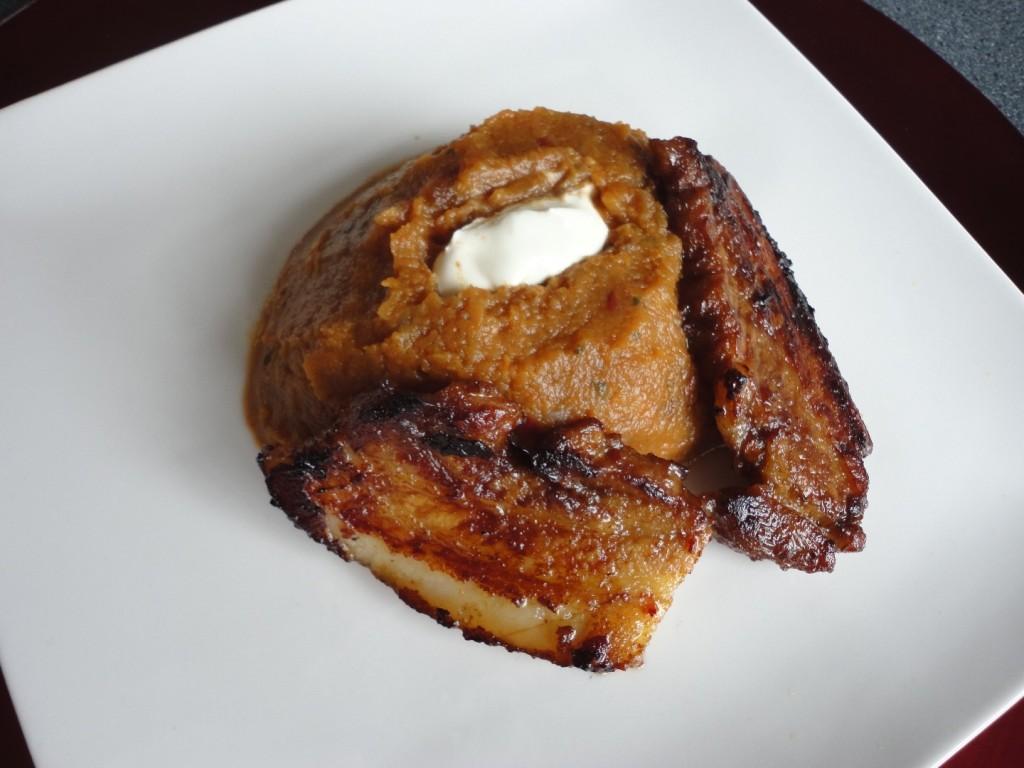 Pittige wortelpuree met pittige speklapjes