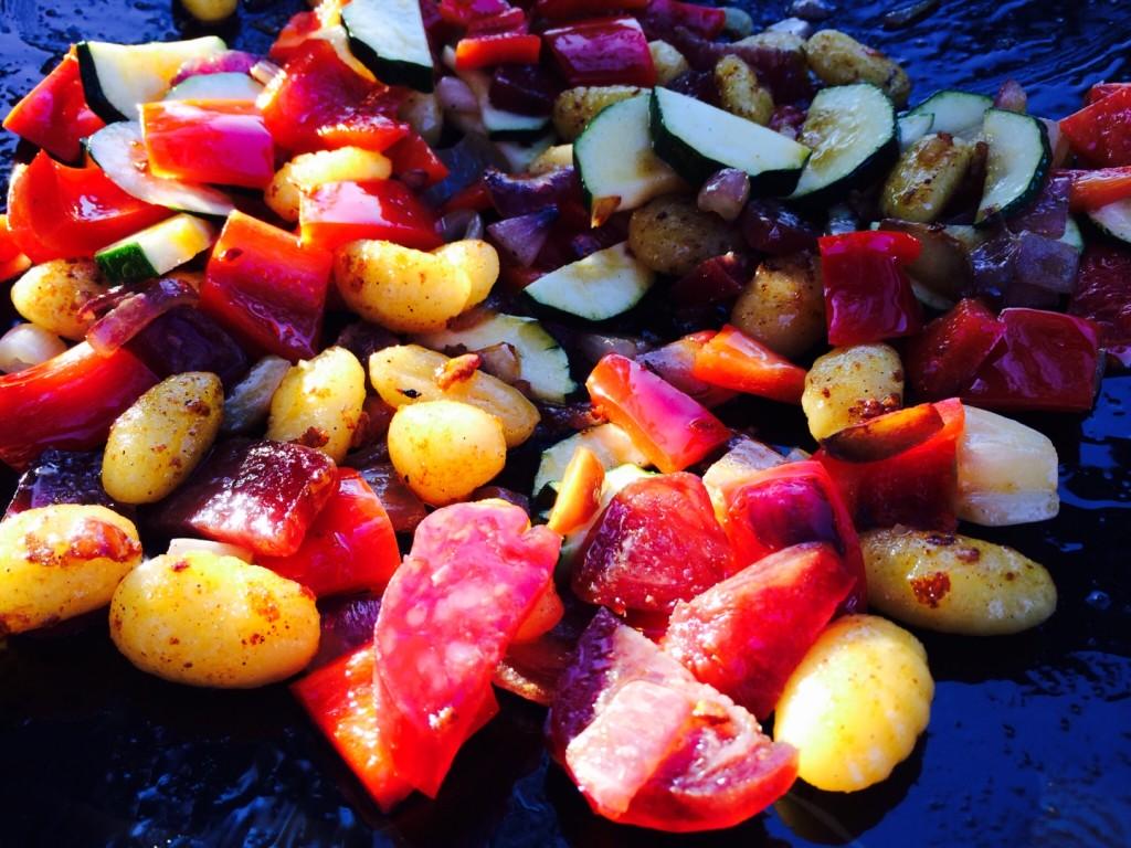 Salami met groenten uit de Skottelbraai