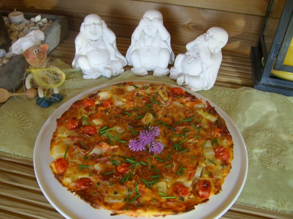 Omelet met asperges en coctail tomaatjes