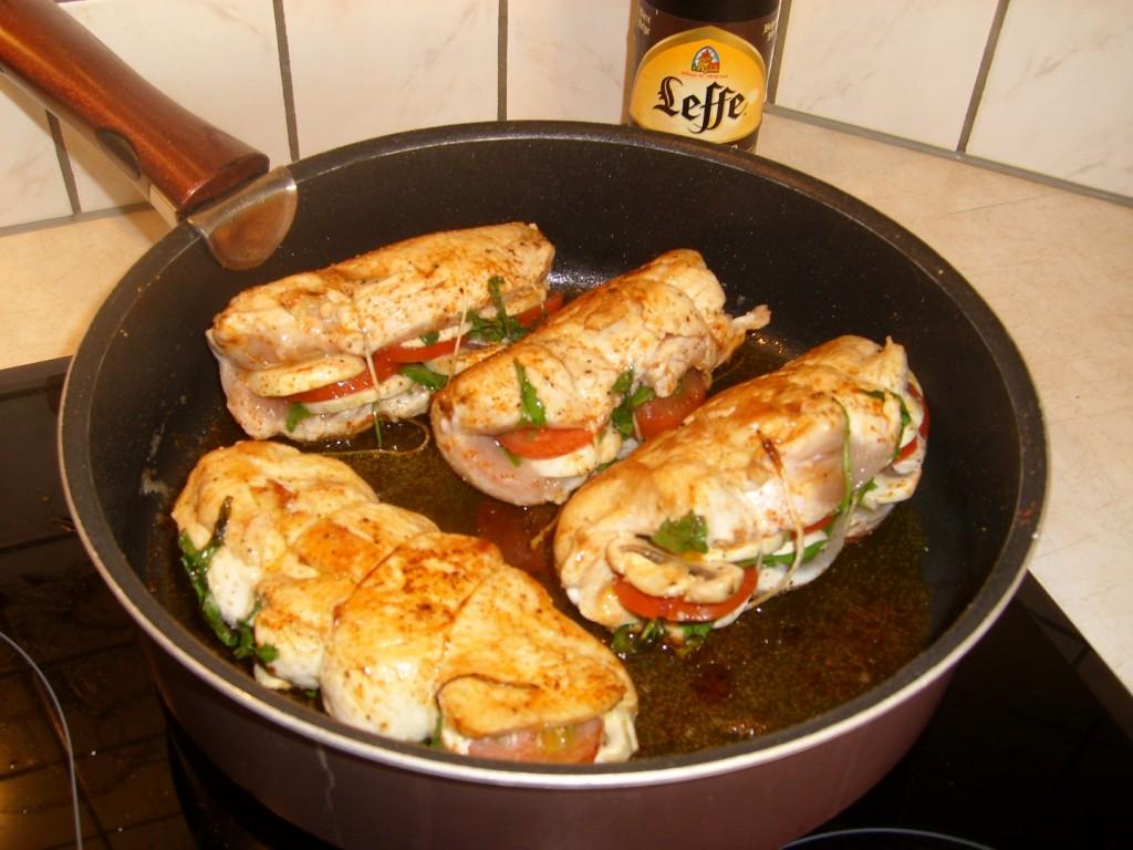 Gevogelte: gevulde kippenfilet