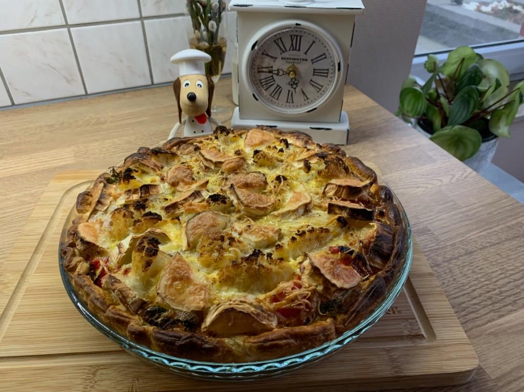 Quiche rijkelijk gevuld