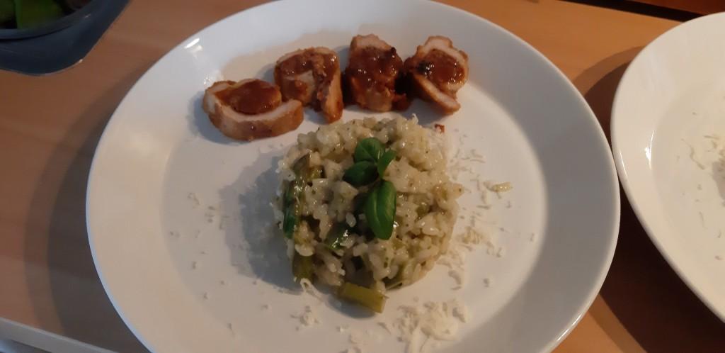Risotto met groene asperges en pesto
