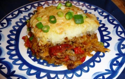 Ovenschotel met spitskool champignons en paprika