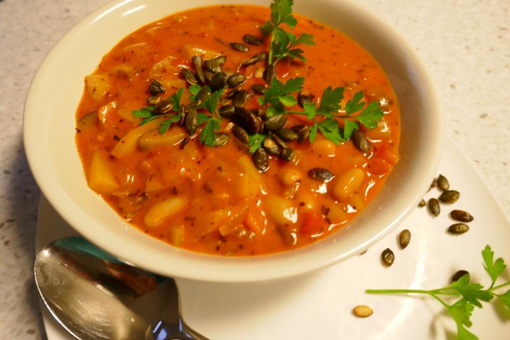 Italiaanse maaltijdsoep met cannellinibonen