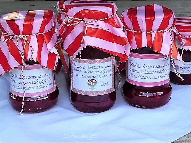 Rode bessenjam met sinaasappel en Grand Marnier