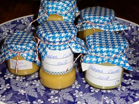 Appel curd (Apple curd)