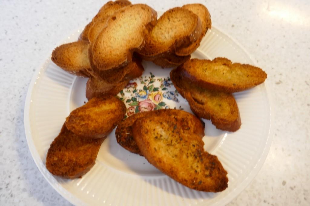 Heerlijke toast van overgebleven stokbrood