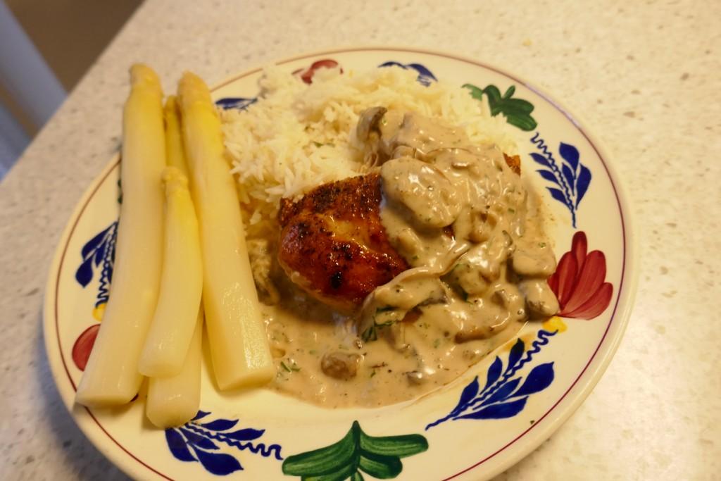 Kalkoenhaas en champignonroomsaus met een vleugje boursin