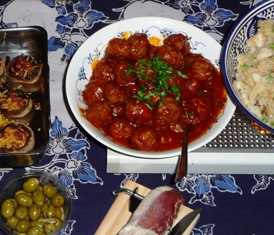 Kruidige gehaktballetjes in tomatensaus (glutenvrij)