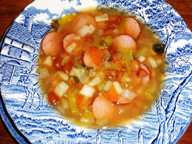 Ouderwetse bonensoep (familierecept)