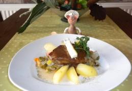 Dagschotel: steak Roquefort met groenten en natuuraardappelen