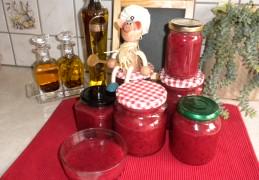 Confiture met rode bessen en rabarber