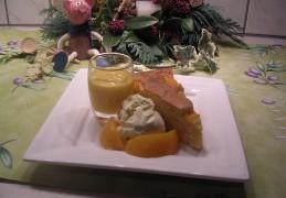 Dessertje ,cake met ijs en een glaasje advokaat