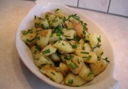 Aardappelen : opgebakken aardappelen met bieslook