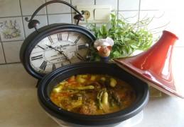 Tajine gevuld met lekkernijen