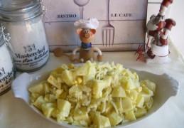 Aardappelsla met yoghurt dressing