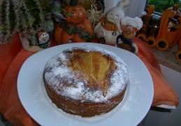 Dessert: cake met peren en ruwe rietsuiker