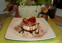 Dessert: plattekaastaartje klein maar fijn een heerlijke afsluiter