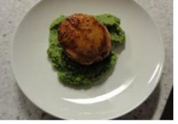 Coquilles met doperwt en munt puree en 2 variaties.