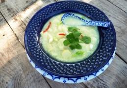 Thaise noedelsoep met asperges