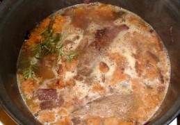 Sukadelapjes met bier, abrikoos en rozemarijn