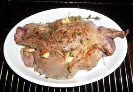 Reebout met tijm en Portsaus