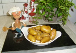 Aardappelkrieltjes goed gepeperd met grof zeezout