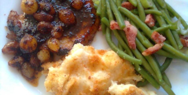 Knoflookkarbonades met zilveruitjes