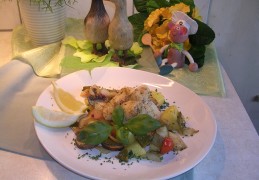 Pangasiusfilet geserveerd met verse groenten